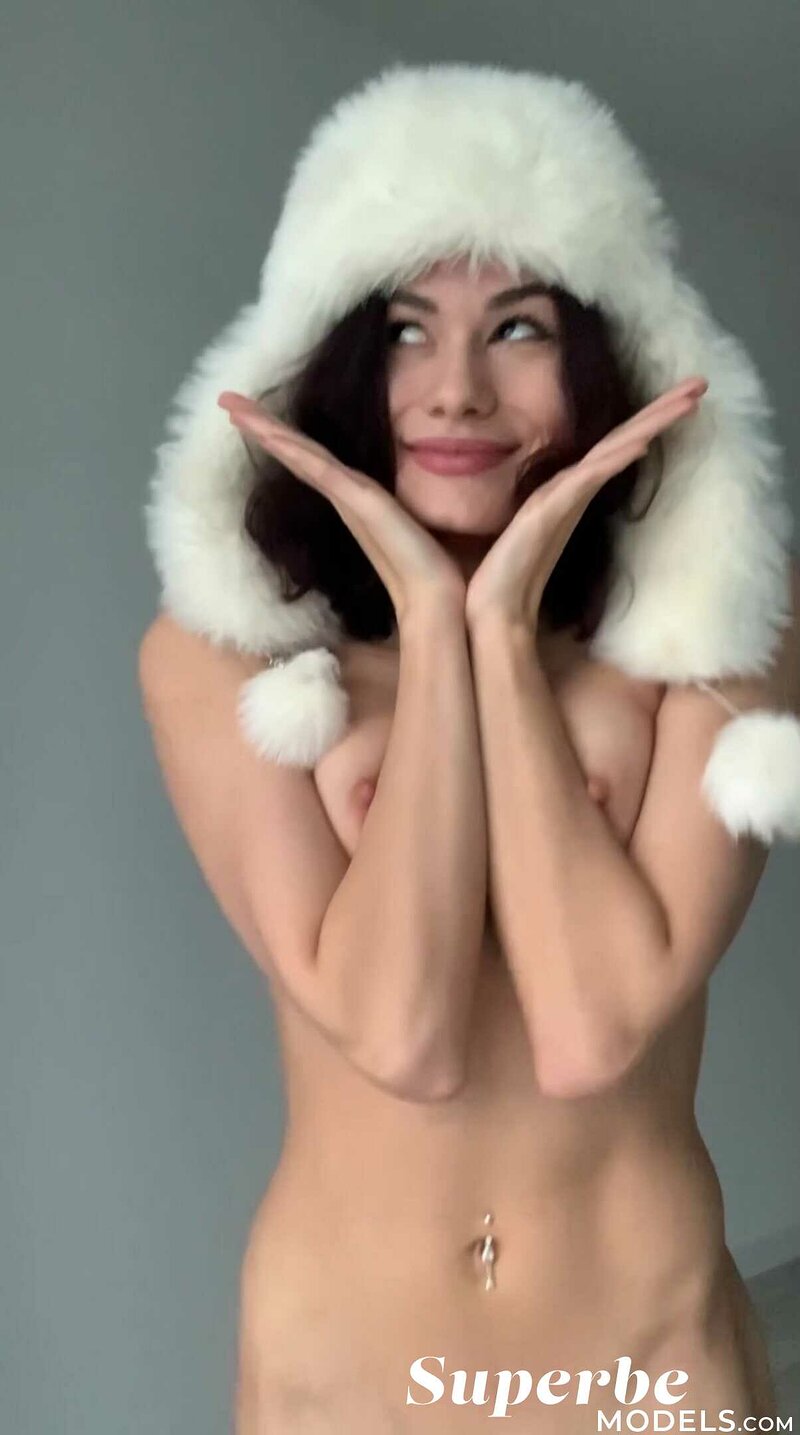 Людмила, 42